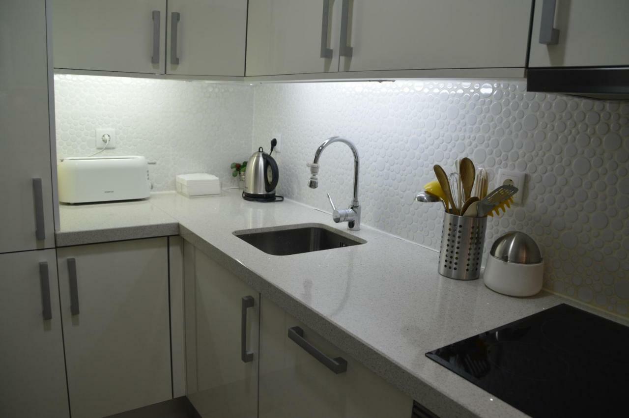 Amazing Beach & Pool Apartment With Garden 세심브라 외부 사진