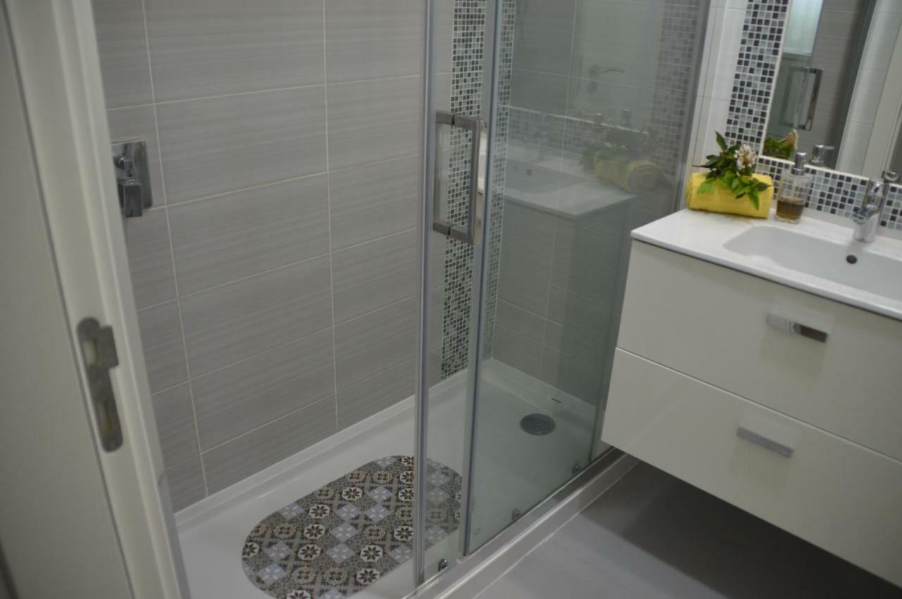Amazing Beach & Pool Apartment With Garden 세심브라 외부 사진